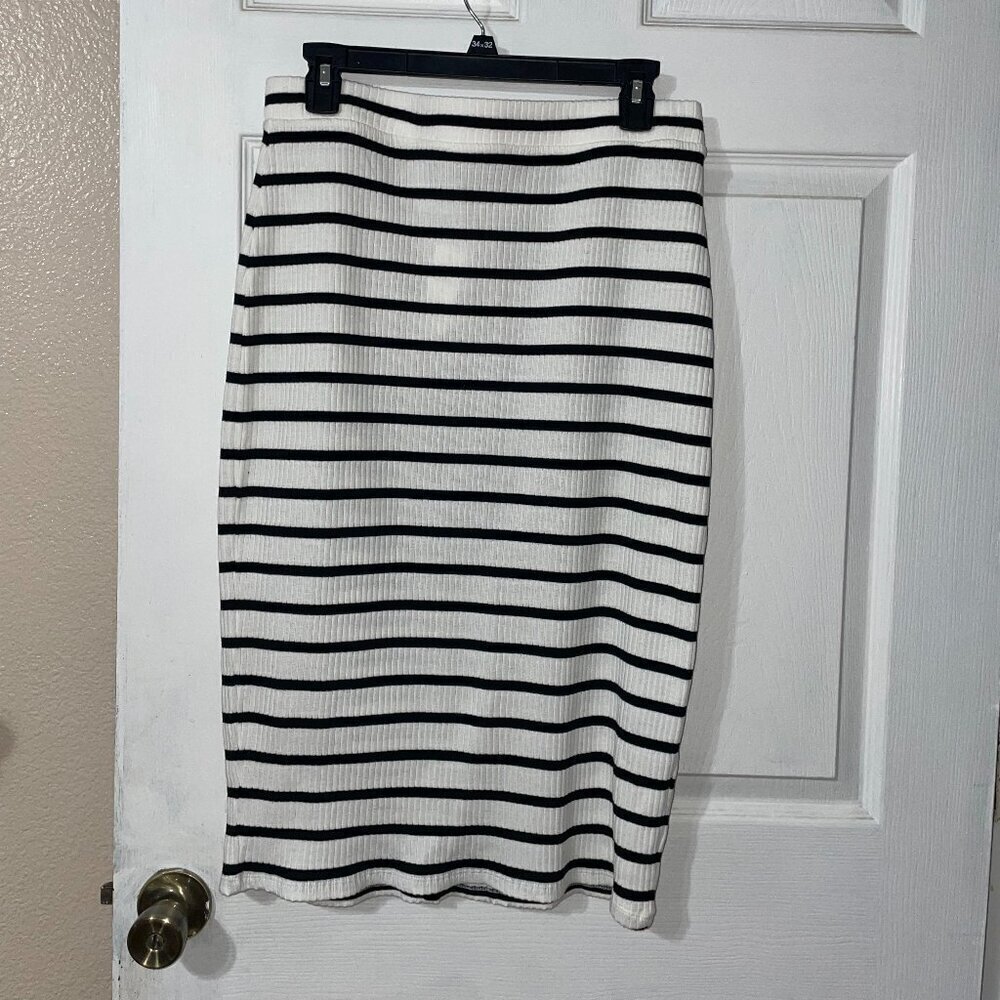 NWT Banana Republic Ribbed Skirt